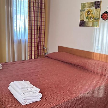 Hotel Chalet Casa Cesana Cesana Torinese Εξωτερικό φωτογραφία