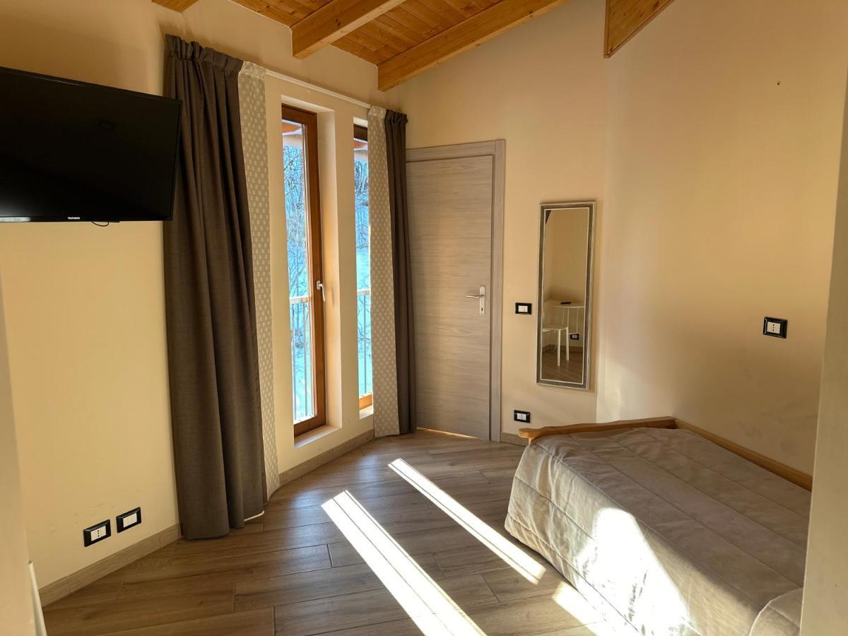 Hotel Chalet Casa Cesana Cesana Torinese Εξωτερικό φωτογραφία