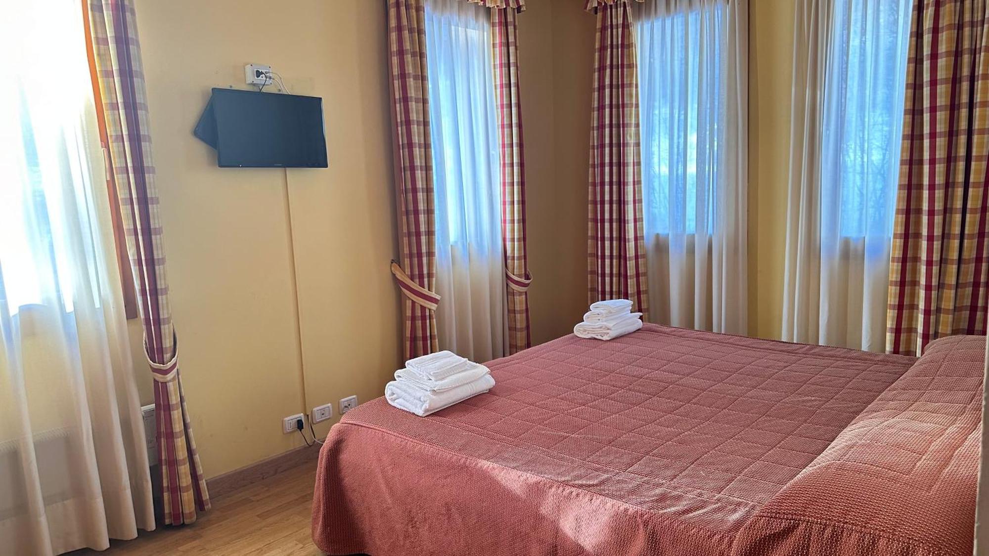 Hotel Chalet Casa Cesana Cesana Torinese Εξωτερικό φωτογραφία